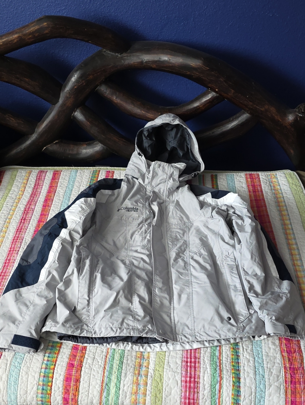 Columbia Vertex Waterproof Hooded Winter Jacket - Light Gray with Navy Panels